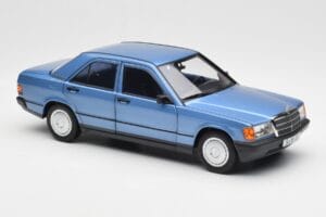 Mercedes 190E W201 Diamond Kék Dealer Kiadás Norev 1:18 B66040661 Fém – 6. kép a 8-ből
