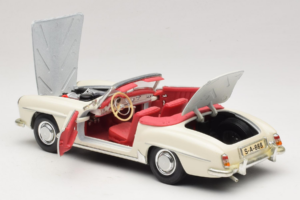 Mercedes 190SL Fehér Maisto 1:18 50274 Fém – 5. kép a 8-ből