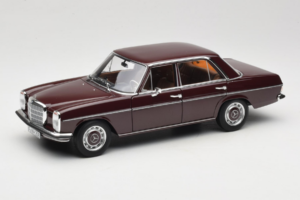 Mercedes 200 W115 Sötét Vörösesbarna Norev 1:18 183778 Fém