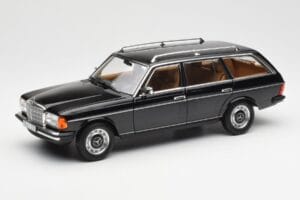 Mercedes 200 T S123 Fekete Norev 1:18 183735 Fém