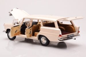 Mercedes 200 Universal W110 Krém Norev 1:18 183709 Fém – 5. kép a 8-ből
