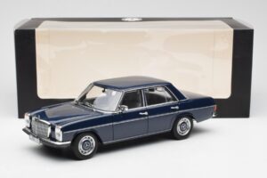 Mercedes 200 W114 Midnight Kék Dealer Kiadás Norev 1:18 B66040694 Fém – 8. kép a 8-ből