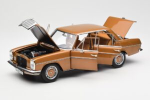 Mercedes 200 W115 Bycane Arany Dealer Kiadás Norev 1:18 B66040665 Fém – 2. kép a 8-ből