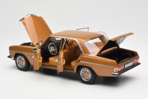 Mercedes 200 W115 Bycane Arany Dealer Kiadás Norev 1:18 B66040665 Fém – 5. kép a 8-ből