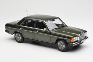 Mercedes 200 W123 Cypress Zöld Metál Dealer Kiadás Norev 1:18 B66040654 Fém – 6. kép a 8-ből