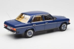 Mercedes 200 W123 Surf Kék Norev 1:18 183710 Fém – 3. kép a 8-ből