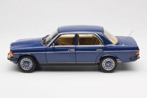 Mercedes 200 W123 Surf Kék Norev 1:18 183710 Fém – 4. kép a 8-ből