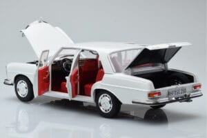 Mercedes 250 SE W108 Fehér Limitált Kiadás Norev 1:18 183763 Fém – 5. kép a 8-ből
