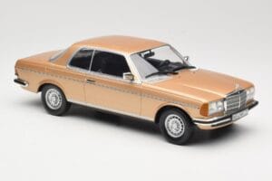 Mercedes 280 CE C123 Arany Norev 1:18 183587 Fém – 4. kép a 6-ből