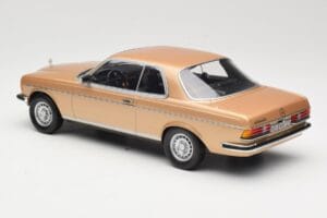 Mercedes 280 CE C123 Arany Norev 1:18 183587 Fém – 5. kép a 6-ből