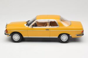 Mercedes 280 CE C123 Sahara Yellow Norev 1:18 183985 Fém – 3. kép a 6-ből