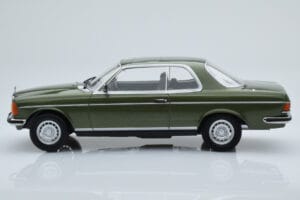 Mercedes 280 CE W123 Coupe Zöld Norev 1:18 183704 Fém – 3. kép a 6-ből
