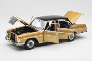 Mercedes 280 SE W108 Bézs Dealer Kiadás Norev 1:18 B66040680 Fém – 2. kép a 8-ből