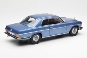 Mercedes 280C/8 W114 Coupe Kék Metallic AUTOart 1:18 76187 Fém – 3. kép a 8-ből