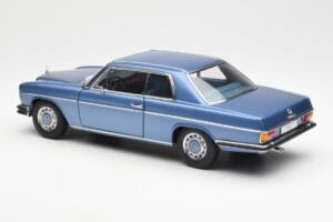 Mercedes 280C/8 W114 Coupe Kék Metallic AUTOart 1:18 76187 Fém – 7. kép a 8-ből