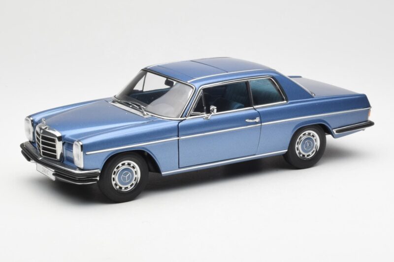 Mercedes 280C/8 W114 Coupe Kék Metallic AUTOart 1:18 76187 Fém