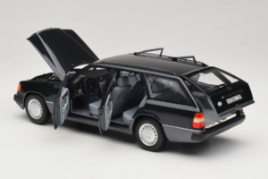 Mercedes 300 D W124 Kombi Fekete Norev 1:18 183960 Fém – 5. kép a 8-ből