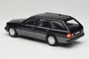 Mercedes 300 D W124 Kombi Fekete Norev 1:18 183960 Fém – 7. kép a 8-ből