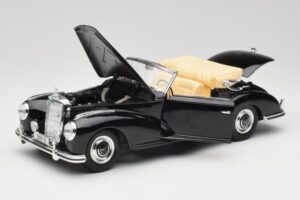 Mercedes 300 S W188 Kabrió Fekete Tchibo 1:18 36782 Fém – 2. kép a 8-ből