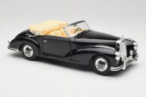 Mercedes 300 S W188 Kabrió Fekete Tchibo 1:18 36782 Fém – 6. kép a 8-ből