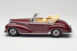 Mercedes 300 SC W188 Kabrió Sötétpiros KK-Scale 1:18 KKDC180942 Fém – 3. kép a 6-ből