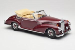 Mercedes 300 SC W188 Kabrió Sötétpiros KK-Scale 1:18 KKDC180942 Fém – 4. kép a 6-ből