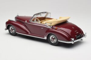 Mercedes 300 SC W188 Kabrió Sötétpiros KK-Scale 1:18 KKDC180942 Fém – 5. kép a 6-ből