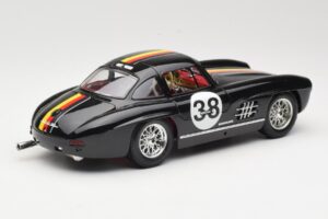 Mercedes 300 SL #38 1954 Bburago 1:18 3015-M1 Fém – 3. kép a 8-ből