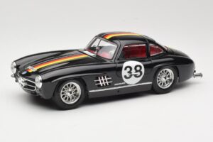 Mercedes 300 SL #38 1954 Bburago 1:18 3015-M1 Fém