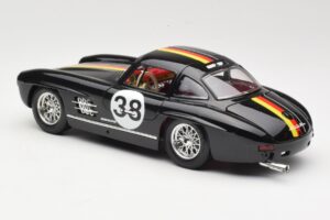 Mercedes 300 SL #38 1954 Bburago 1:18 3015-M1 Fém – 7. kép a 8-ből
