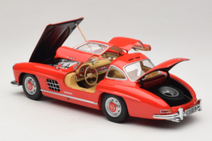 Mercedes 300 SL Gullwing Piros Minichamps 1:18 180039001 Fém – 5. kép a 8-ből