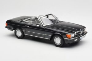 Mercedes 300 SL R107 Fekete Pearl Dealer Kiadás Norev 1:18 B66040678 Fém – 8. kép a 10-ből