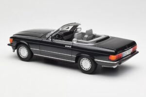Mercedes 300 SL R107 Fekete Pearl Dealer Kiadás Norev 1:18 B66040678 Fém – 9. kép a 10-ből
