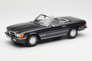 Mercedes 300 SL R107 Fekete Pearl Dealer Kiadás Norev 1:18 B66040678 Fém