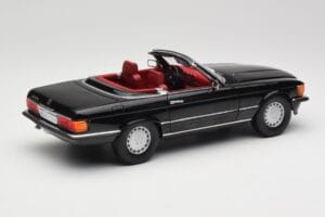 Mercedes 300 SL R107 Fekete Norev 1:18 183511 Fém – 3. kép a 8-ből