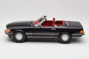 Mercedes 300 SL R107 Fekete Norev 1:18 183511 Fém – 4. kép a 8-ből
