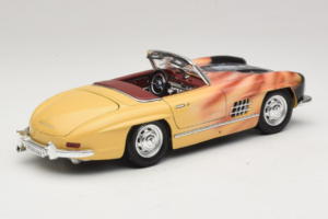 Mercedes 300 SL Roadster Rosemarie Muster Limitált Kiadás 18/27 Bburago 1:18 3023-M1 Fém – 3. kép a 8-ből