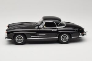 Mercedes 300 SL W198 Roadster With Hardtop Fekete Minichamps 1:18 180039040 Fém – 4. kép a 8-ből
