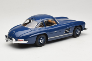 Mercedes 300 SL W198 Kék Norev 1:18 183852 Fém – 3. kép a 8-ből