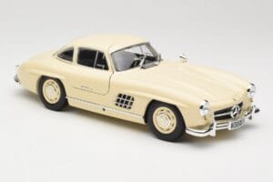 Mercedes 300 SL W198 Krémszínű Minichamps 1:18 110037212 Fém – 6. kép a 8-ből