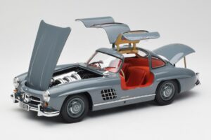 Mercedes 300 SL W198 Graphite Szürke Minichamps 1:18 180039005 Fém – 2. kép a 8-ből