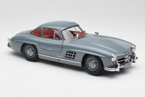 Mercedes 300 SL W198 Graphite Szürke Minichamps 1:18 180039005 Fém – 6. kép a 8-ből