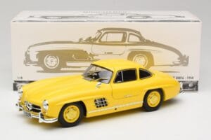 Mercedes 300 SL W198 Világossárga Minichamps 1:18 180039009 Fém – 8. kép a 8-ből