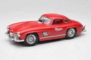 Mercedes 300 SL W198 Red Metallic Bburago 1:18 3013-M1 Fém