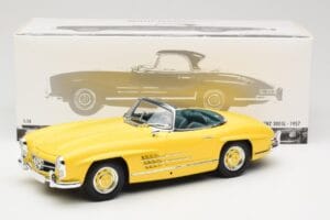 Mercedes 300 SL W198 Roadster Hardtop Signal Yellow Minichamps 1:18 180039044 Fém – 9. kép a 9-ből