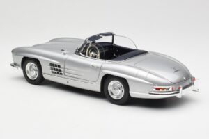 Mercedes 300 SL W198 Roadster Silver Metallic Minichamps 1:18 180039030 Fém – 7. kép a 8-ből