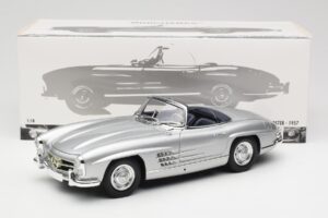 Mercedes 300 SL W198 Roadster Silver Metallic Minichamps 1:18 180039030 Fém – 8. kép a 8-ből
