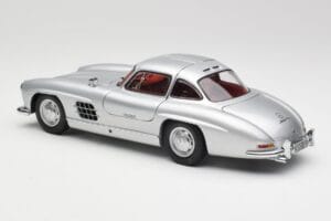 Mercedes 300 SL W198 Gullwing Ezüst Metál Minichamps 1:18 B66040379 Fém – 7. kép a 8-ből