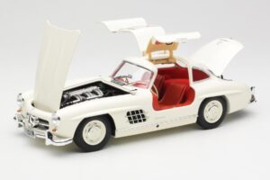Mercedes 300 SL W198 Fehér Minichamps 1:18 180039006 Fém – 2. kép a 8-ből