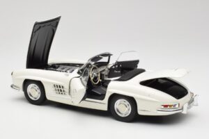 Mercedes 300 SL W198 Roadster Fehér Puhafedeles Minichamps 1:18 180039034 Fém – 6. kép a 9-ből